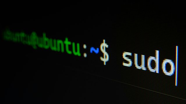 Linux-hack setter fyr på internett
