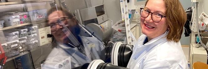 Illustrasjon av – Nå prøver vi å lage batterier som bruker kun aluminium og grafitt