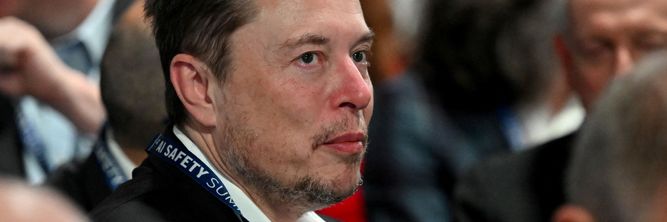 Nå skal Elon Musk gå etter Open AI for alvor