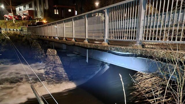 Brua fra 1952 sto godt imot den nest verste flommen i nyere tid