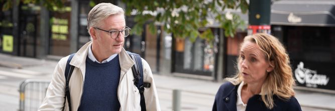 Illustrasjon av Krever å få toppjobben i Forsvarsbygg tilbake