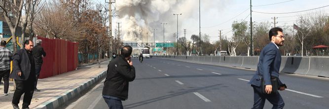 Illustrasjon av Hackede kameraer avslørte hvor Khamenei var. Iran svarte med uvanlig taktikk