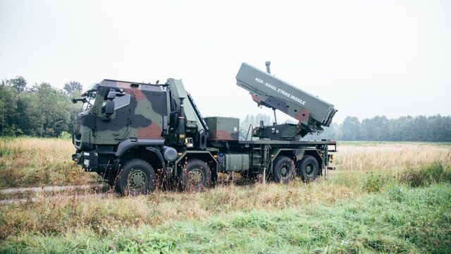 Norge inviterer koreanere og tyskere med i missil-konkurransen