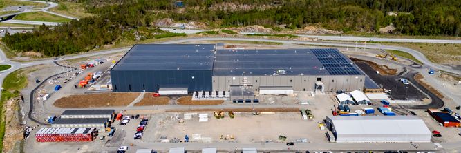 Illustrasjon av Frykter Statnett-forsinkelser kan true gigafabrikk
