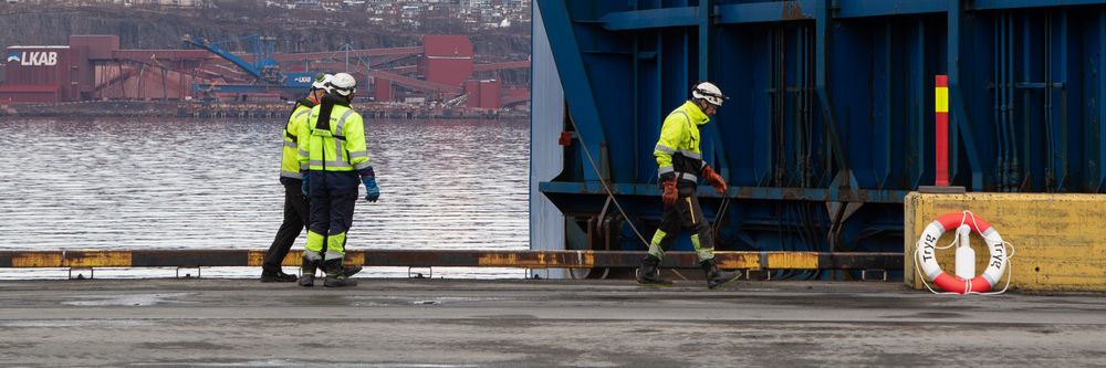 Illustrasjon av Narvik havn rammet av datainnbrudd