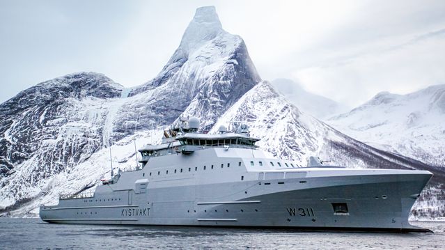 Skal snart sette trøblete system i drift på nye kystvaktskip