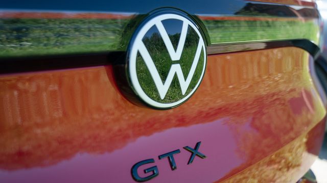 Nedtur for tyske bilgiganter – dårligere resultat for BMW og Volkswagen