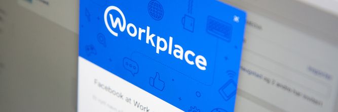 Illustrasjon av Workplace synger på siste vers