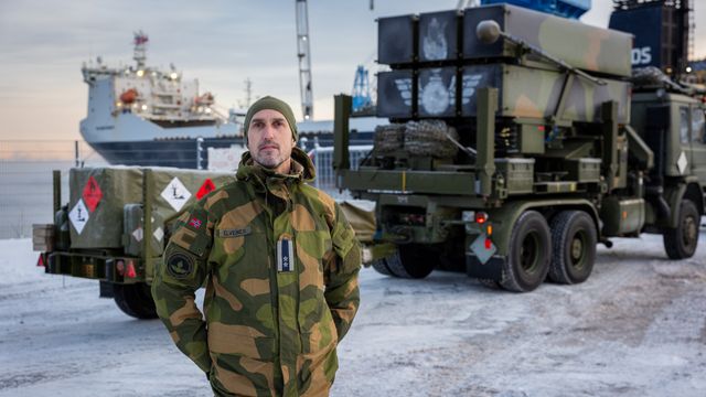 Nå er det norske Nasams-batteriet i Polen etter at skipet gikk på grunn