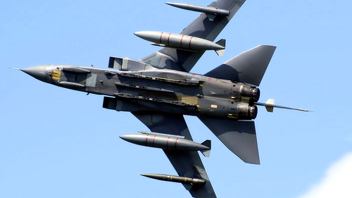 Illustrasjon av Hvorfor har ikke jagerfly missiler som peker bakover?