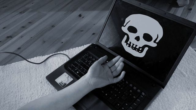 Halvparten av internett-trafikken kommer fra boter: Spår internetts død