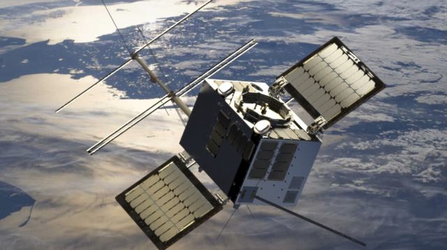 Norsk satellitt er i ferd med å falle ned