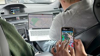 Illustrasjon av Tester posisjonering via 5G-nett og satellitt