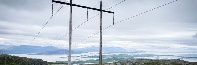 Illustrasjon av Nettkøen er blitt en flaskehals for energiomstillingen i Europa