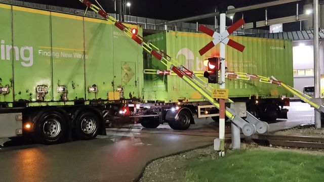 Kraftig økning i nestenulykker på norske planoverganger