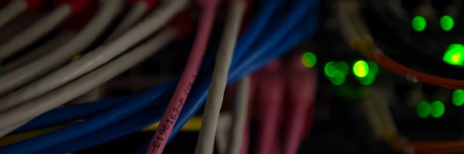 Illustrasjon av  Fant manglende sikkerhetsoppdateringer og svak overvåkning