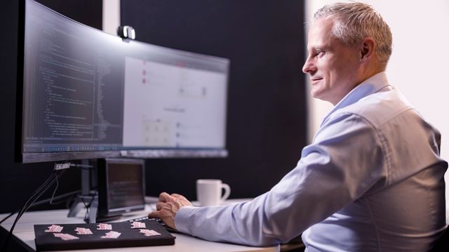 Fikk ideen i konsulentjobben: Nå omsetter han for 11 millioner i året