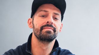 Illustrasjon av KI har også flyttet inn på barnerommet