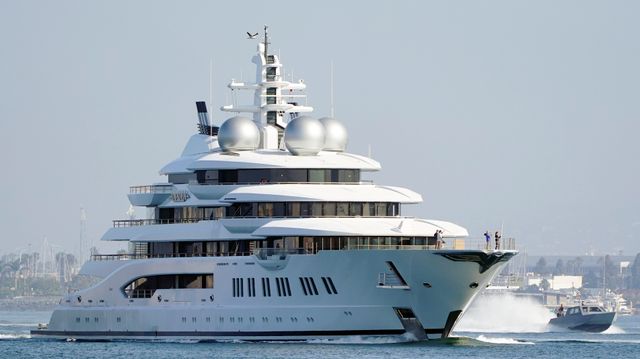 Superyachten til russisk oligark skal selges på auksjon i Florida