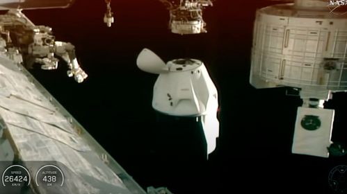 Illustrasjon av Astronauter landet med et plask i California