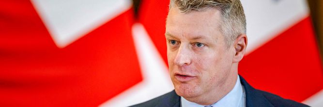 Illustrasjon av Britisk minister om fregattavtale: – Minst fem