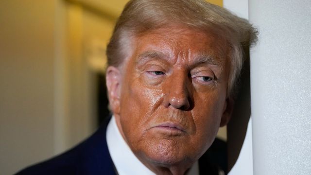 Trump skrur opp prisen for tek-visum