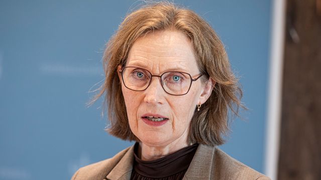 Overforbruk og sprekk i Forsvaret ble holdt hemmelig