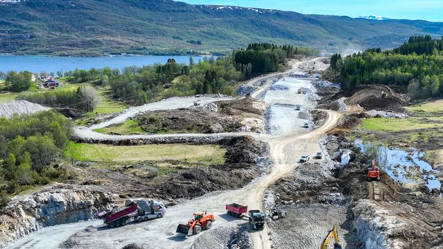 Krever øyeblikkelig stans i arbeid med Hålogalandsveien