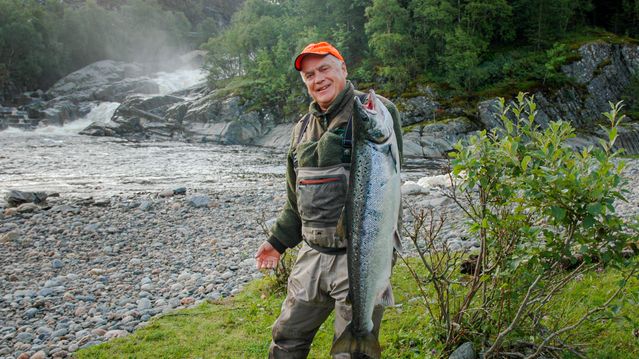 Pensjonister leies inn for å holde liv i kritisk system fra 90-tallet