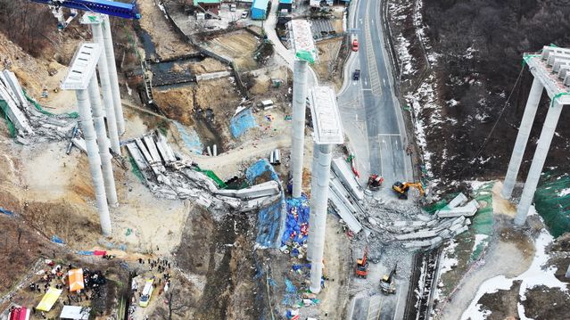 Fire døde i brokollaps i Sør-Korea – alle er nå hentet ut