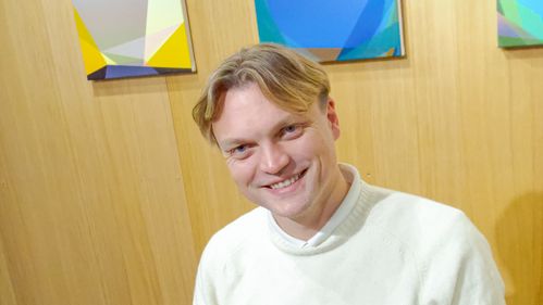 Illustrasjon av – Det jeg før gjorde med et team på fem eller ti, gjør jeg nå alene