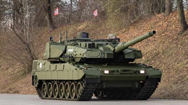 Hærens nye stridsvogner klare – ankommer Norge til våren