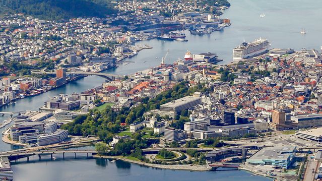 40.000 adresser lekket: Bombarderte Bergens skoleelever med e-post
