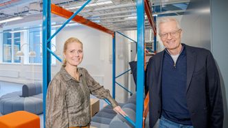 Illustrasjon av Flere IT-spesialister vil til staten