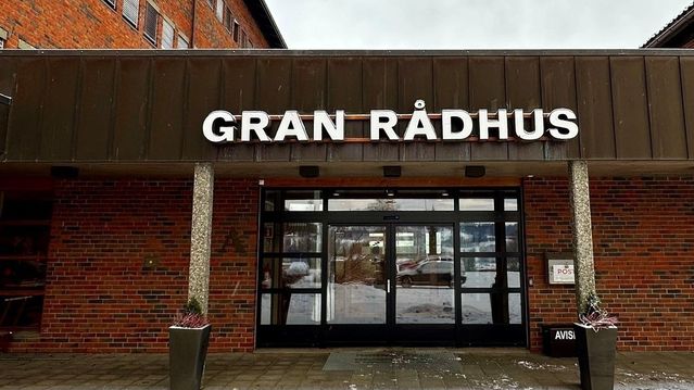 – Vi har spøkt med han som oppdaget angrepet, at han skal få en egen statue 