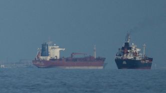 Illustrasjon av Iran sier at de har stengt Hormuzstredet igjen – viser til USAs blokade