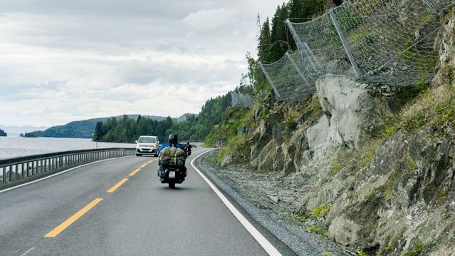 E6: Skrekkveien er under angrep fra to kanter