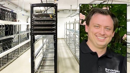 Illustrasjon av Kundeflukt felte datasenter