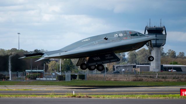 NYT: Bombefly fra USA tilsynelatende på vei over Stillehavet