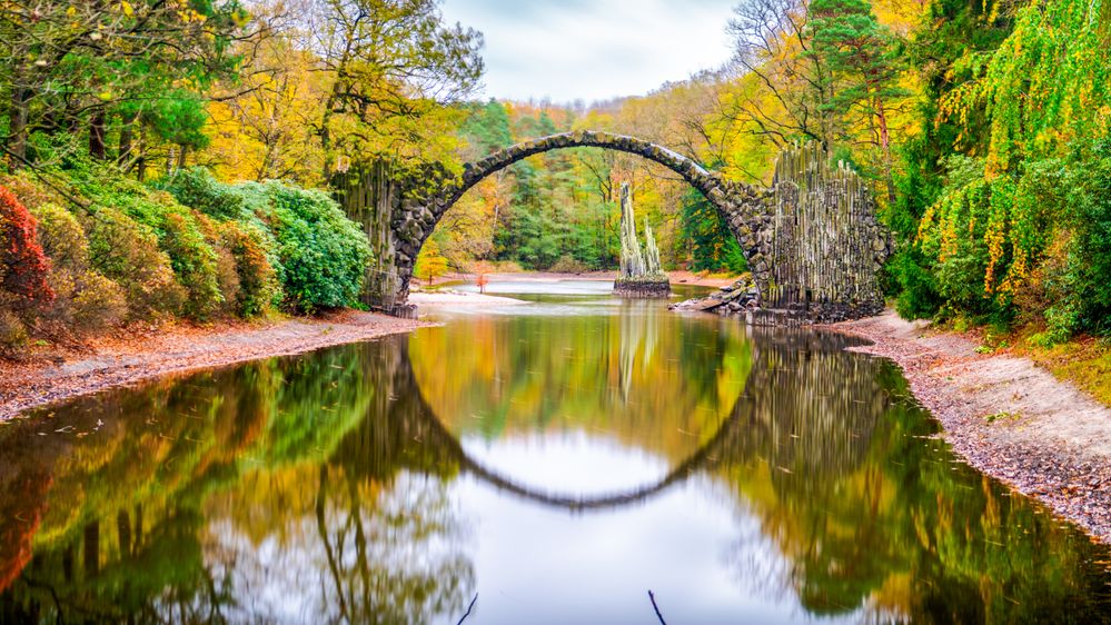 Illustrasjon av Den gang Fanden bygde bruer