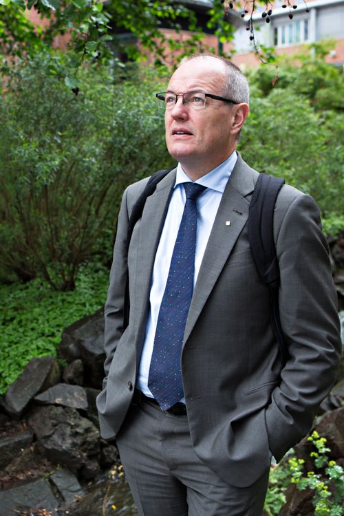 Illustrasjon av Han sier ikke nei til et kjernekraftverk i bakgården