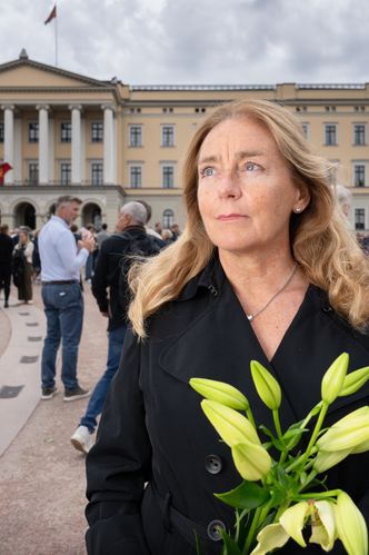 Illustrasjon av Hun diskuterte teknologi med kong Harald i åtte år