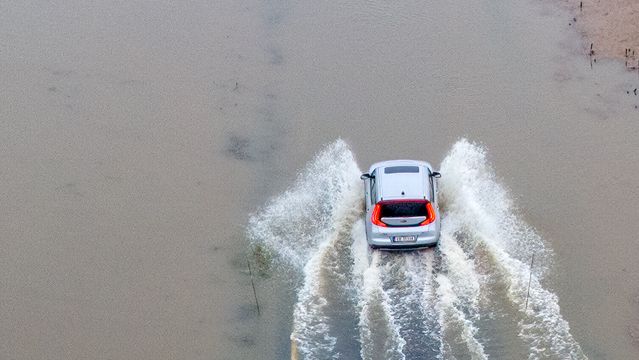 Stor klimarapport: Dobbel vannkrise med tørke og flom – Norge er ikke forberedt