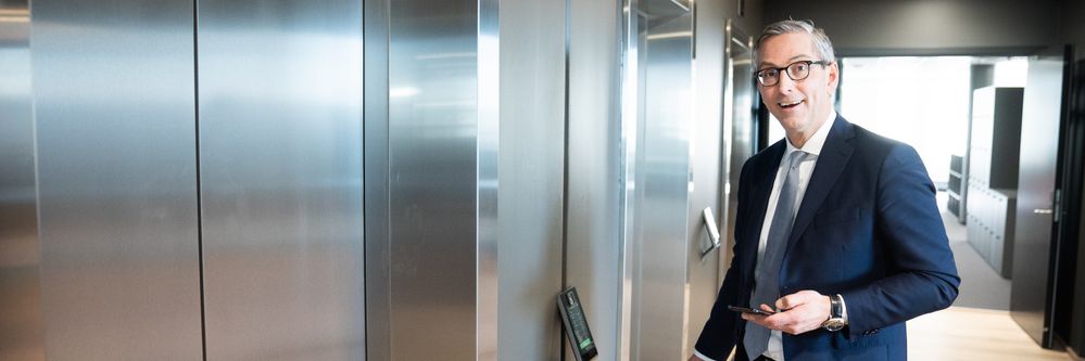 Illustrasjon av − Nå har vi rykket opp i eliteserien