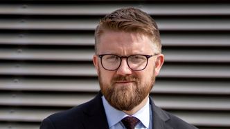 Illustrasjon av Norge vil fortsatt eksportere våpen til USA