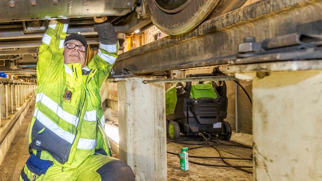 Vy har for lite strøm – reparerer på halv kapasitet