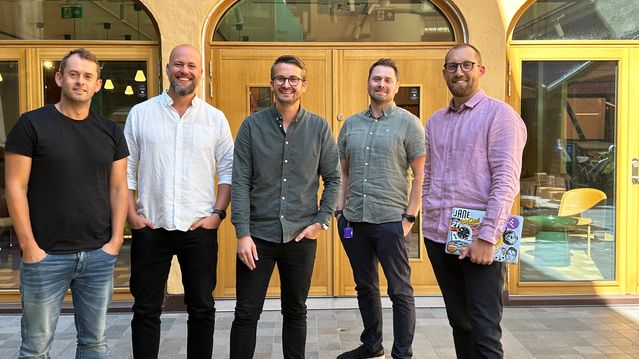 Ardoq kjøper ShiftX