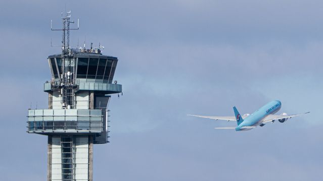 Trafikken skal gå selv når hele tårnsystemet på Gardermoen blir byttet