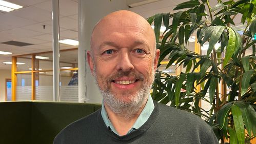 Illustrasjon av Norsk kommune frir seg fra Microsoft: – Føles fantastisk 