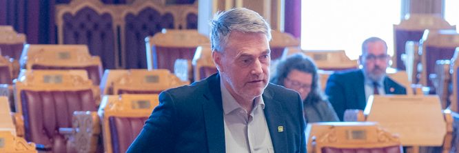 Illustrasjon av Utsettelsen av 2G-stengingen ble nedstemt i Stortinget